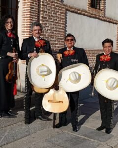 Mariachi Abaco 4 musicos